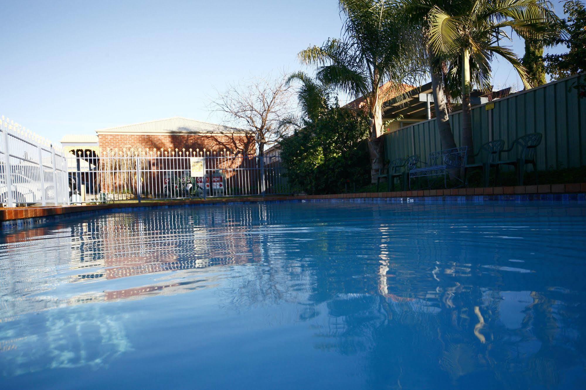 Burke And Wills Motor Inn Swan Hill Létesítmények fotó